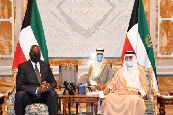 ویزای آمریکا: وزیر دفاع آمریکا با امیر کویت ملاقات کرد