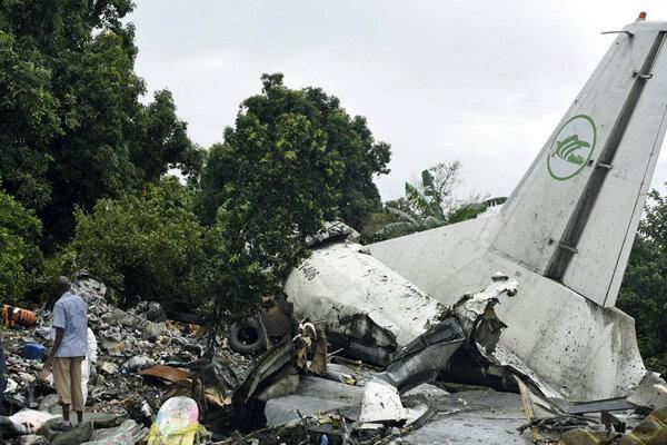 5 کشته در حادثه سقوط هواپیمای باری در جوبا