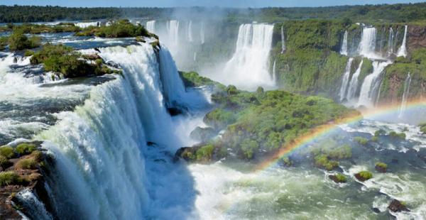 زیباترین آبشارهای جهان که چشمان را خیره می نمایند